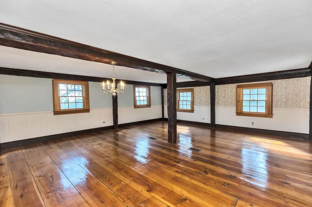 254 Joppa Hill Road Bedford NH 03110
