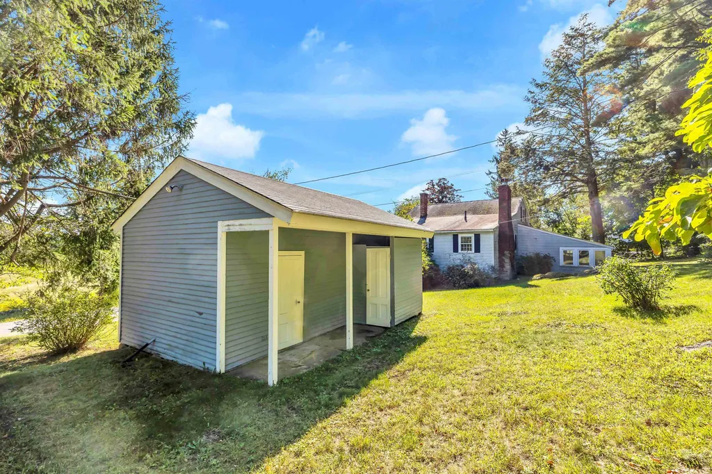 254 Joppa Hill Road Bedford NH 03110