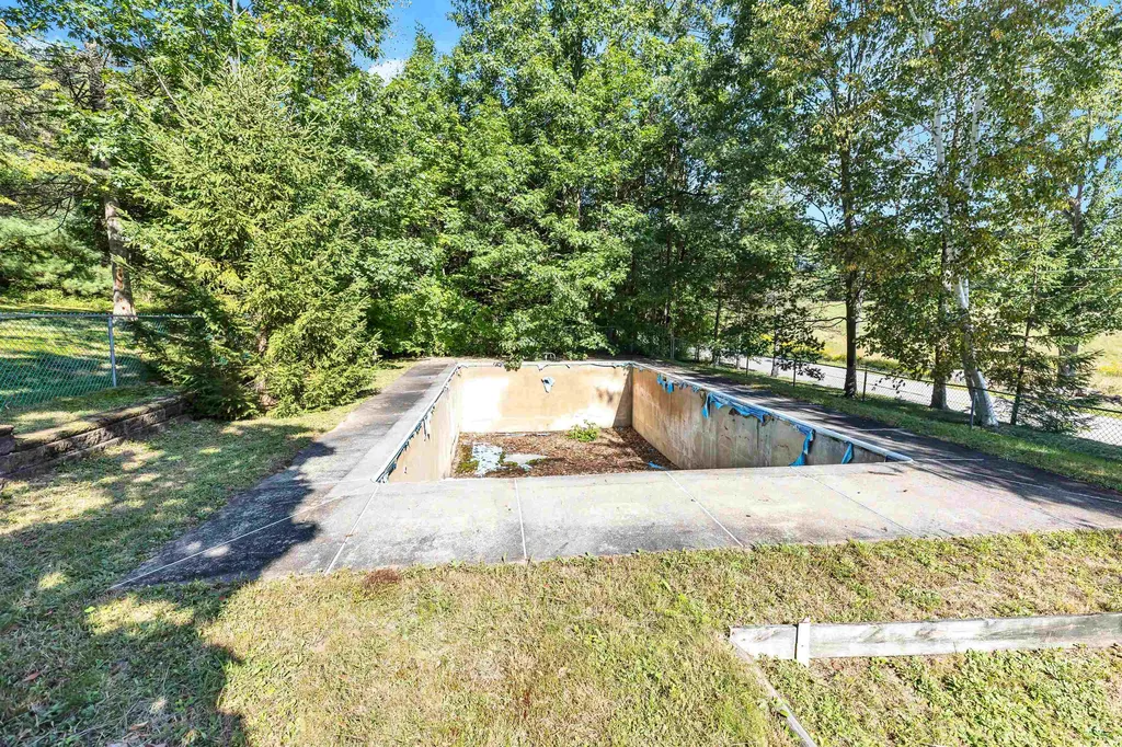 254 Joppa Hill Road Bedford NH 03110