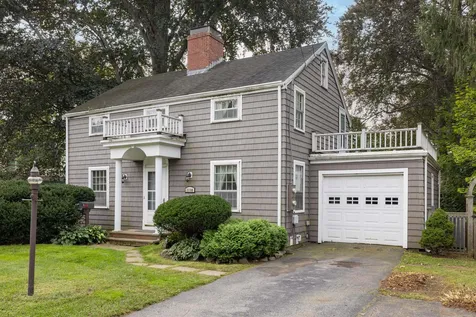 1110 Maplewood Avenue Portsmouth NH 03801