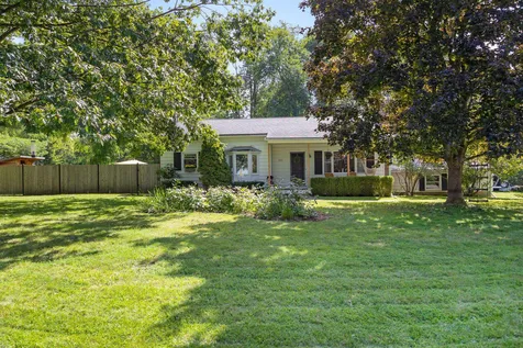 381 Hullcrest Road Shelburne VT 05482