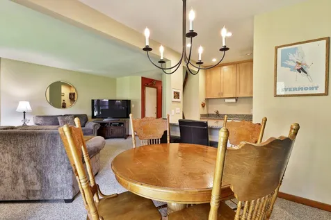 522 E Mountain Road Killington VT 05751