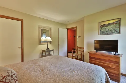 522 E Mountain Road Killington VT 05751