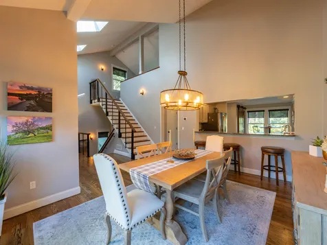 580 Murphy's Road Hartford VT 05059