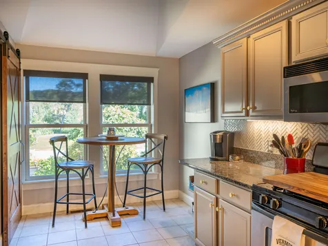 580 Murphy's Road Hartford VT 05059