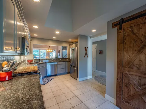 580 Murphy's Road Hartford VT 05059