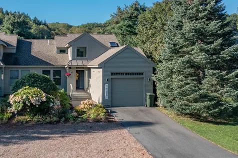 580 Murphy's Road Hartford VT 05059