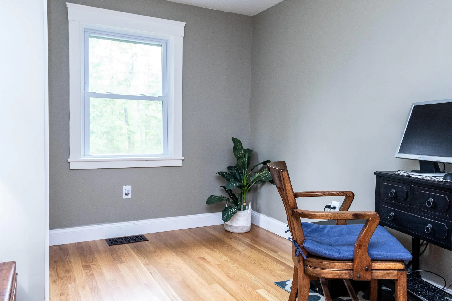 12 Church Street Northwood NH 03261