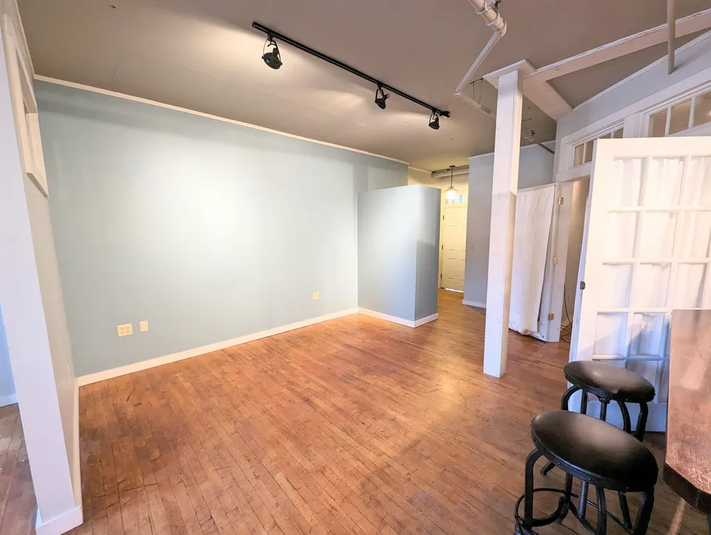 443 Railroad Street St. Johnsbury VT 05819