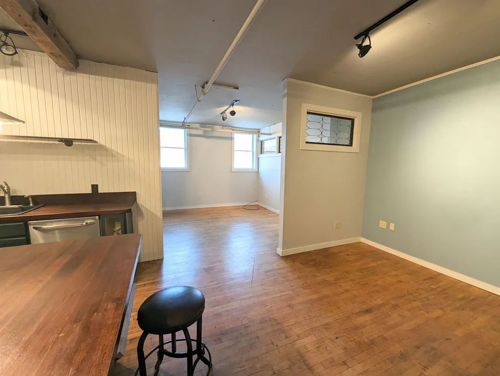 443 Railroad Street St. Johnsbury VT 05819