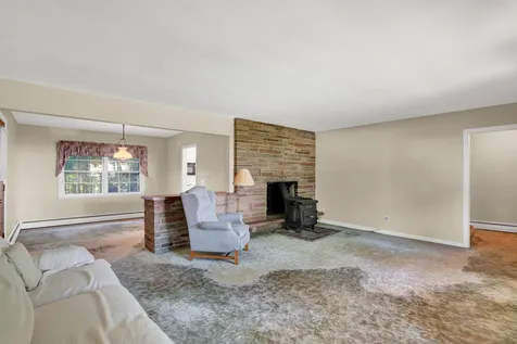 27 Ridgeview Terrace Hampton NH 03842