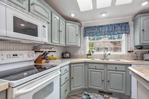 28 Sagebrush Drive Rochester NH 03867