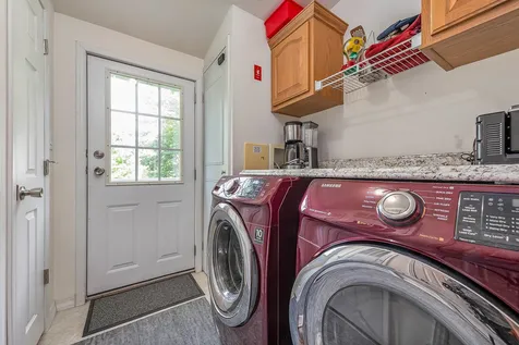 28 Sagebrush Drive Rochester NH 03867