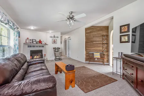 28 Sagebrush Drive Rochester NH 03867