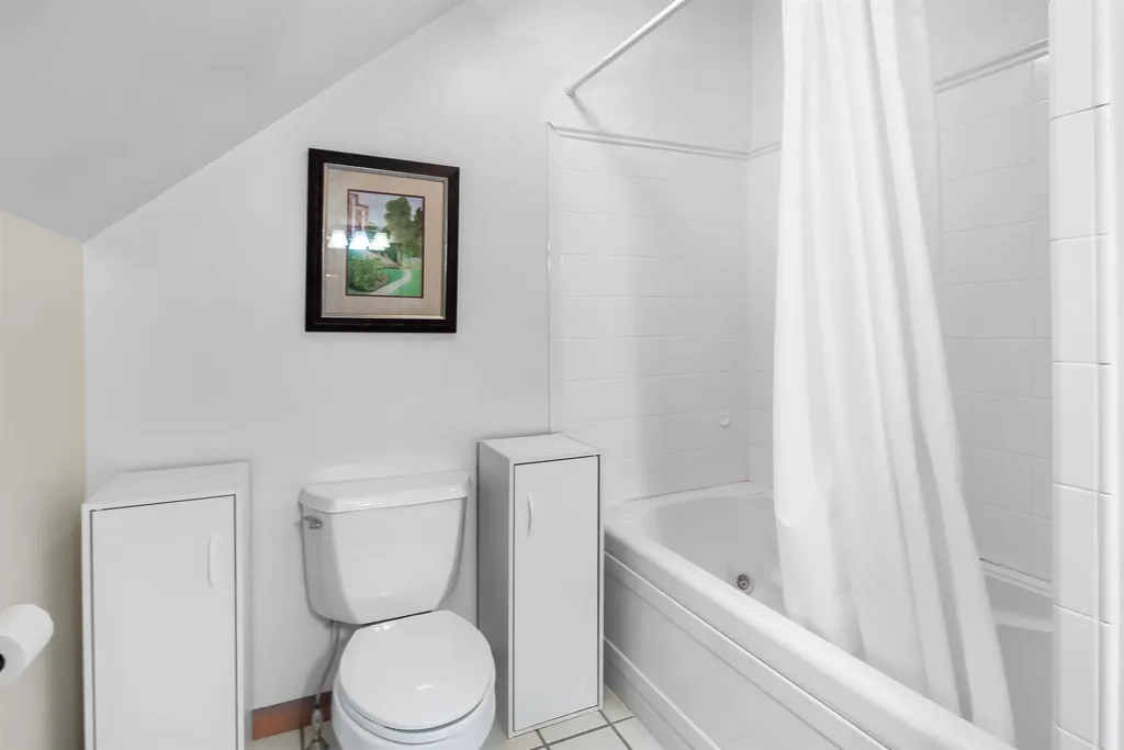 58 Whitehouse Circle Campton NH 03223