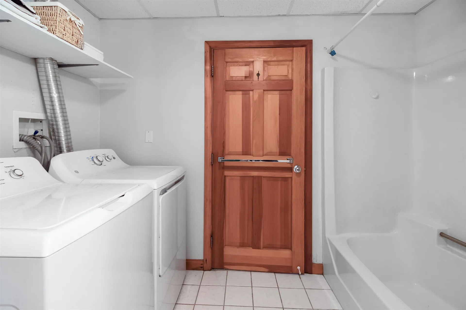 58 Whitehouse Circle Campton NH 03223