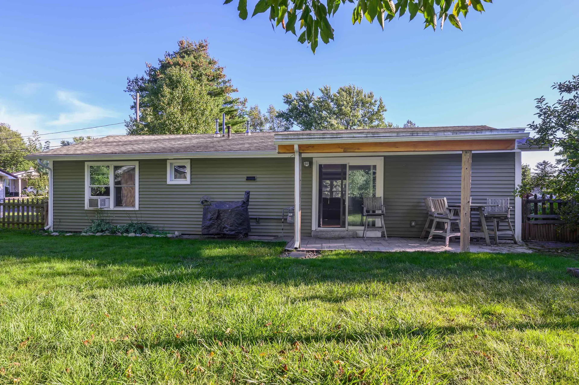 18 Middlebrook Road Dover NH 03820