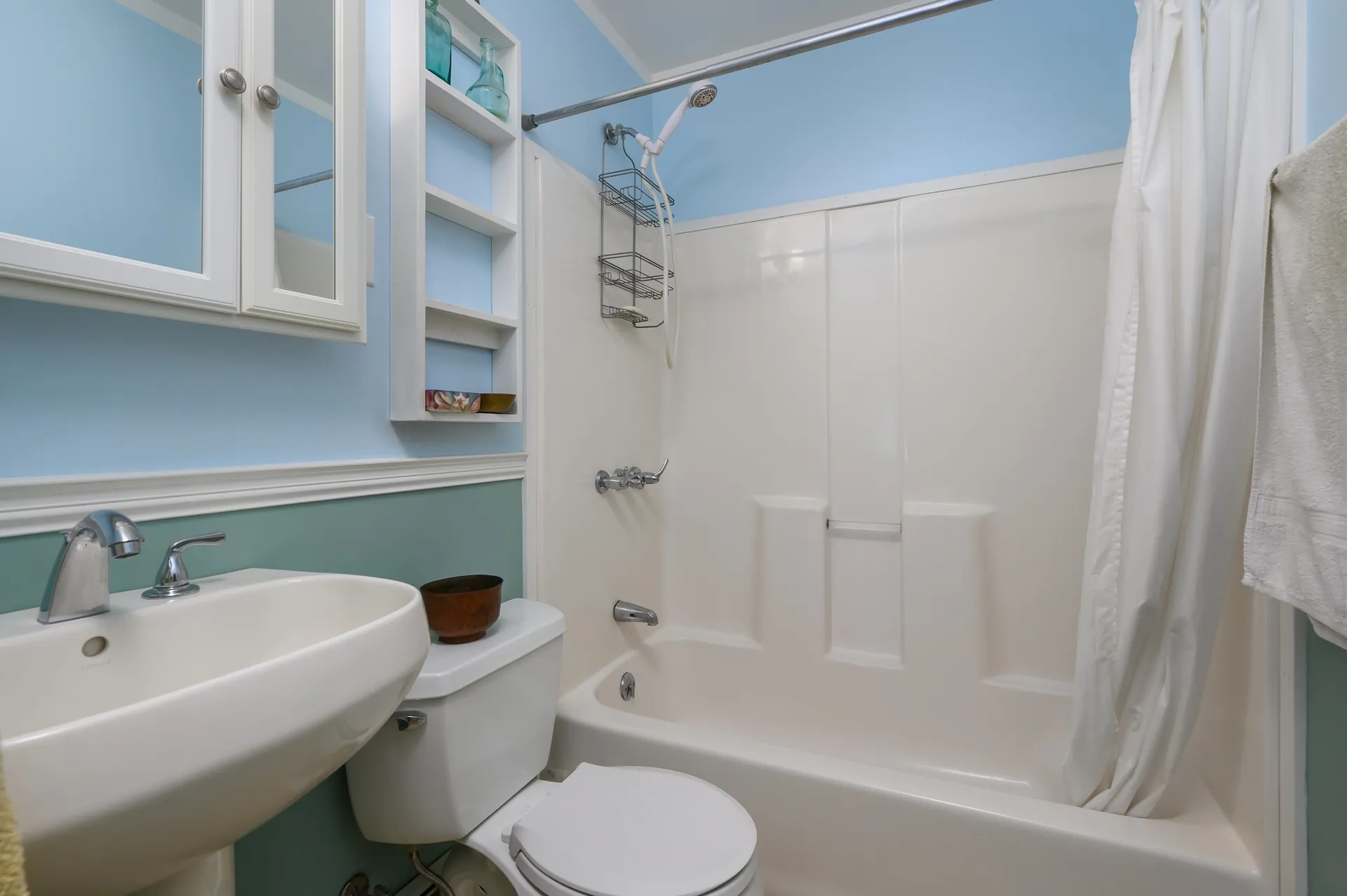 18 Middlebrook Road Dover NH 03820