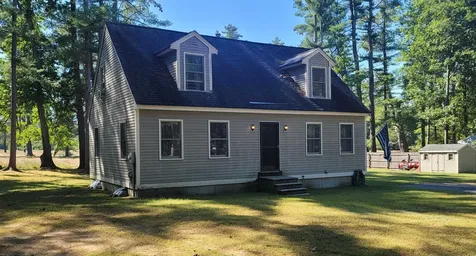 57 Evergreen Avenue Franklin NH 03235