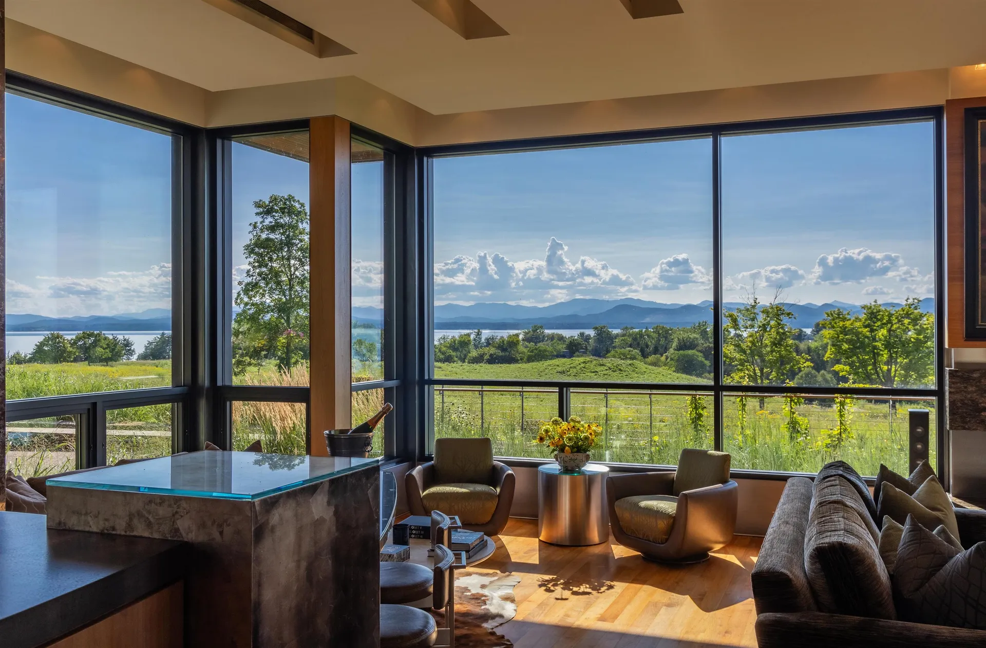 807 Quaker Smith Point Road Shelburne VT 05482