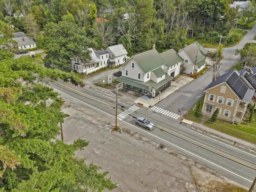 290 Lake Street Bristol NH 03222