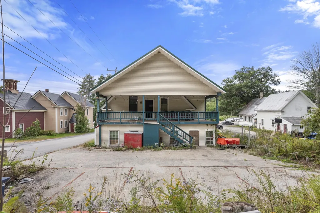 290 Lake Street Bristol NH 03222