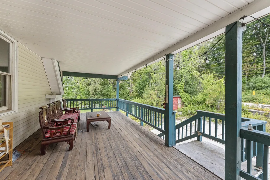 290 Lake Street Bristol NH 03222