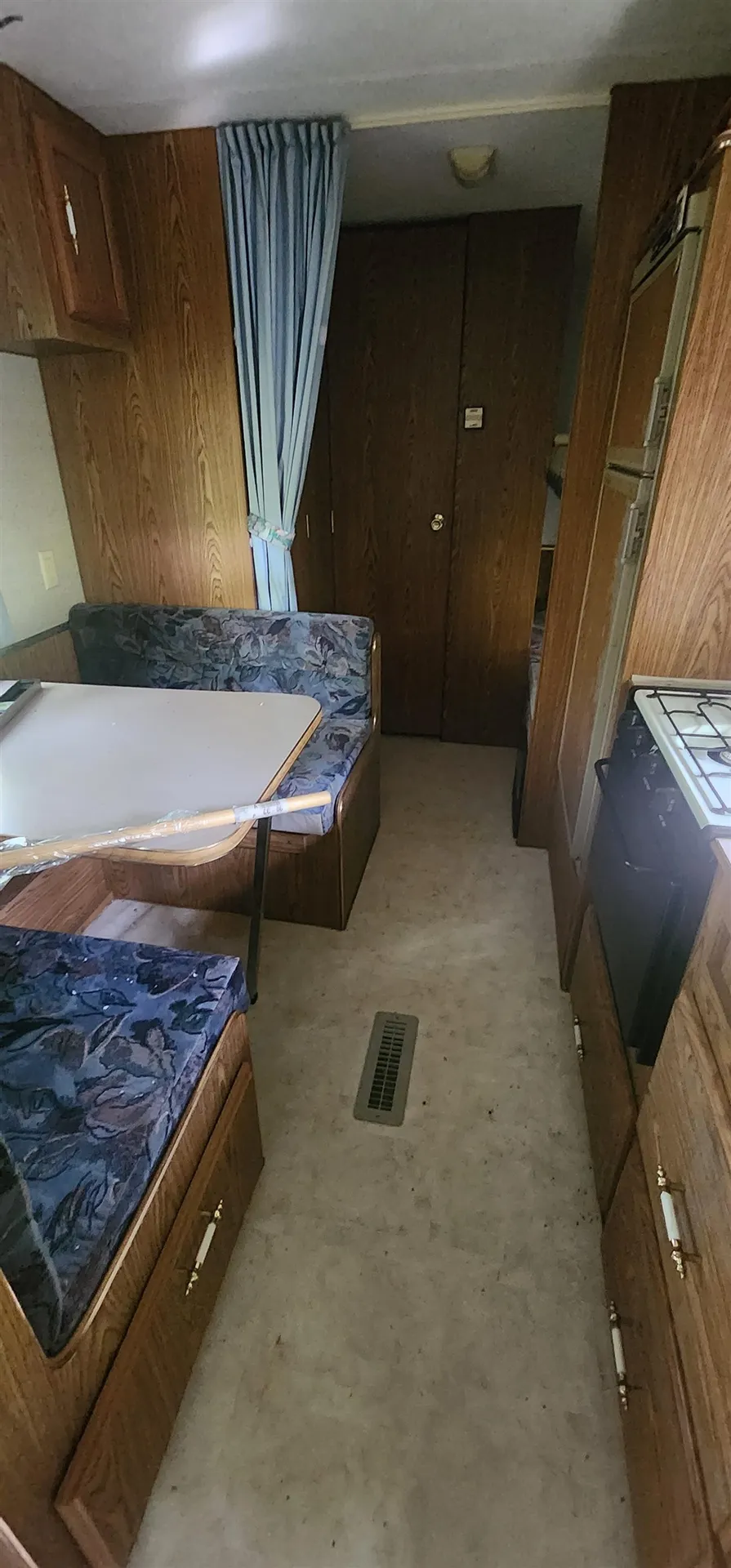 37 Raynor Road Roxbury VT 05669