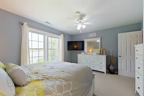 22 Brady Way Laconia NH 03246