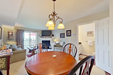 22 Brady Way Laconia NH 03246