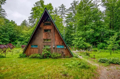 71 Bay Road Conway NH 03860