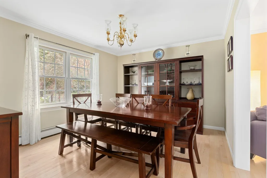 390 Olde Orchard Lane Shelburne VT 05482