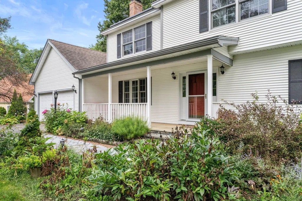 390 Olde Orchard Lane Shelburne VT 05482