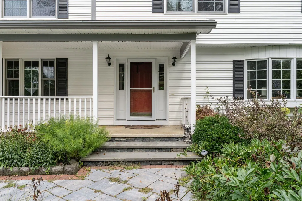 390 Olde Orchard Lane Shelburne VT 05482