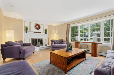390 Olde Orchard Lane Shelburne VT 05482
