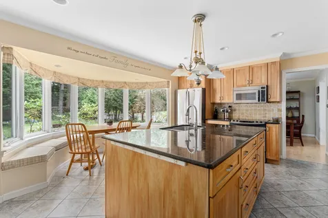 390 Olde Orchard Lane Shelburne VT 05482