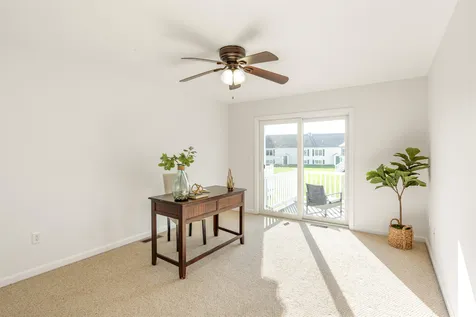 5b Doveton Lane Hudson NH 03051