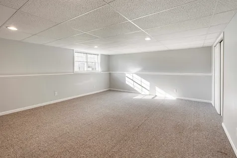 5b Doveton Lane Hudson NH 03051