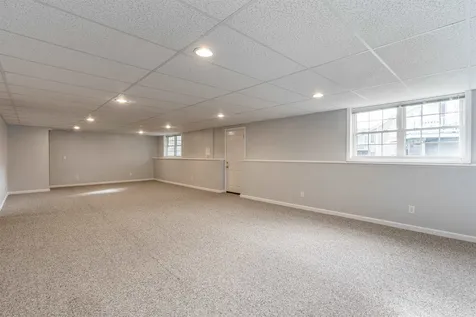5b Doveton Lane Hudson NH 03051