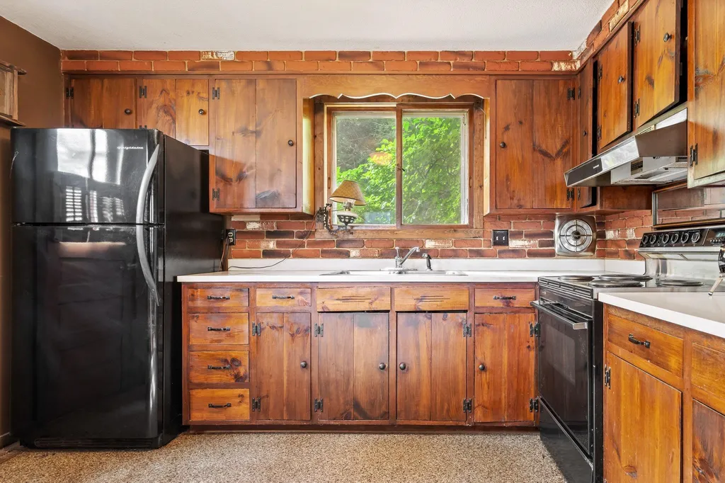 269 Pako Avenue Keene NH 03431