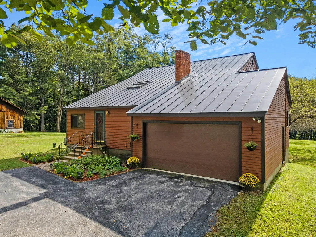 406 High Street Boscawen NH 03303