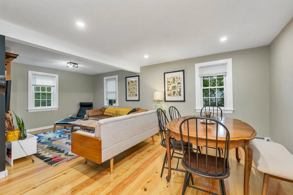 21 Waukewan Street Meredith NH 03253