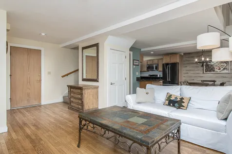 196 Water Street Exeter NH 03833