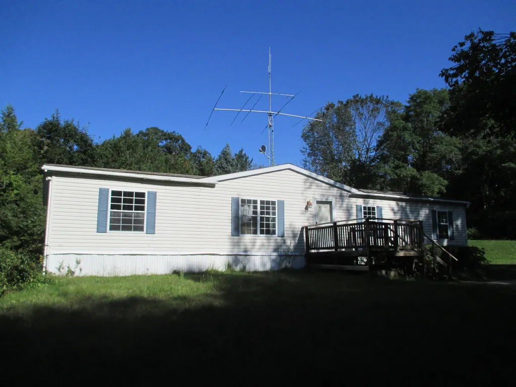 13 Masten Drive Northwood NH 03261