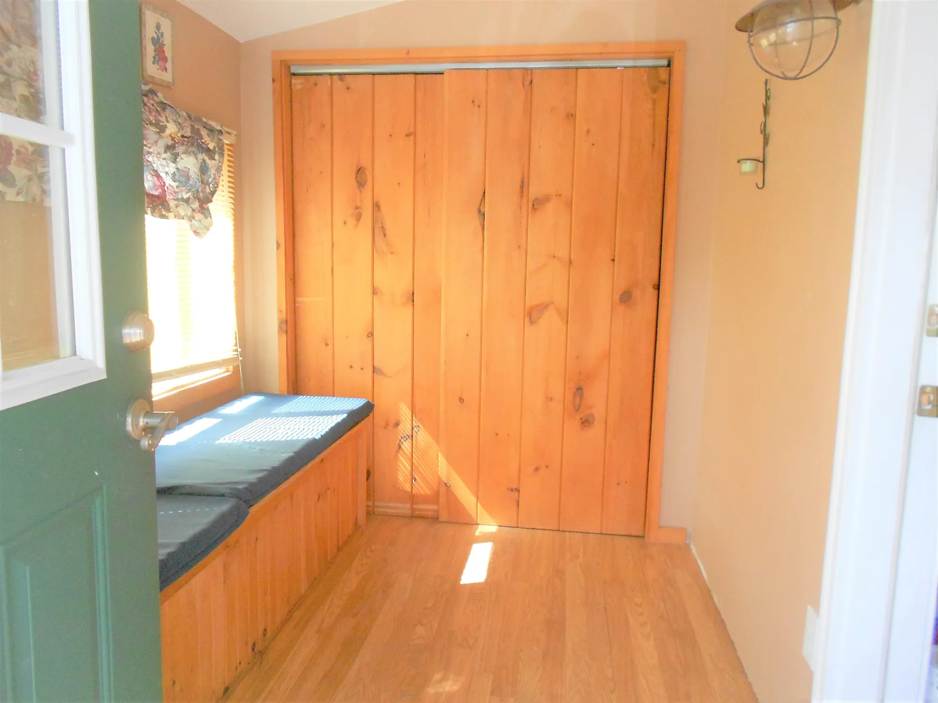 43 Gary Avenue Hooksett NH 03106