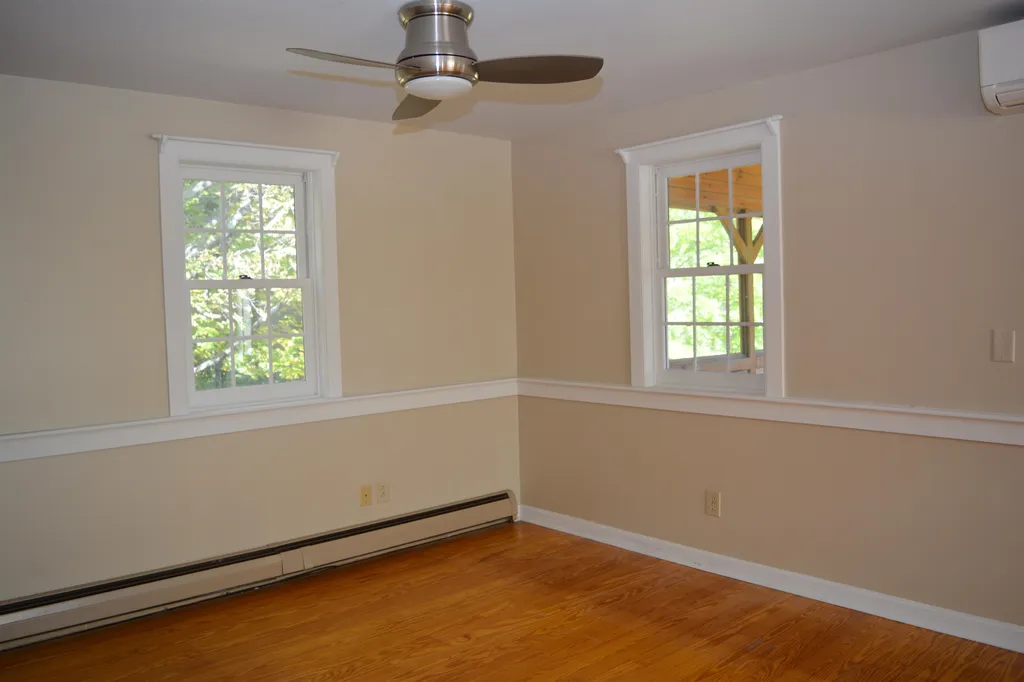 186 East Mountain Road Newport NH 03773