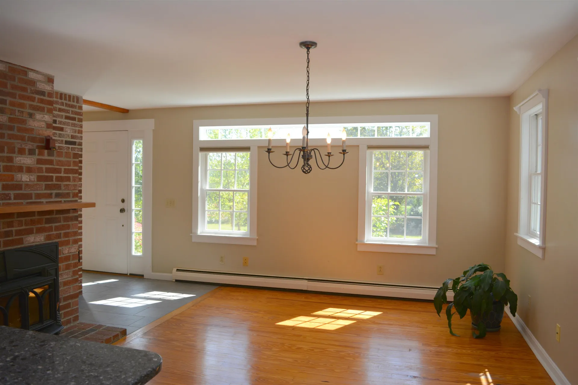 186 East Mountain Road Newport NH 03773