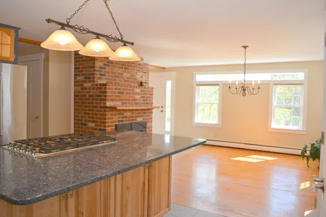 186 East Mountain Road Newport NH 03773