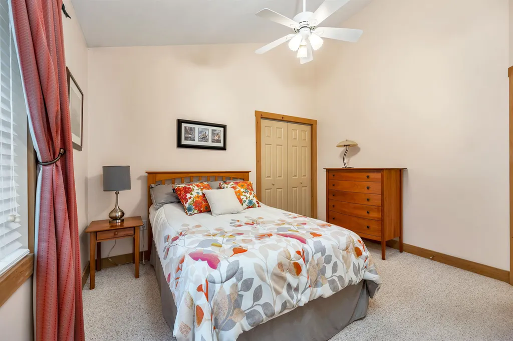 6 Follansbee Road Alexandria NH 03222