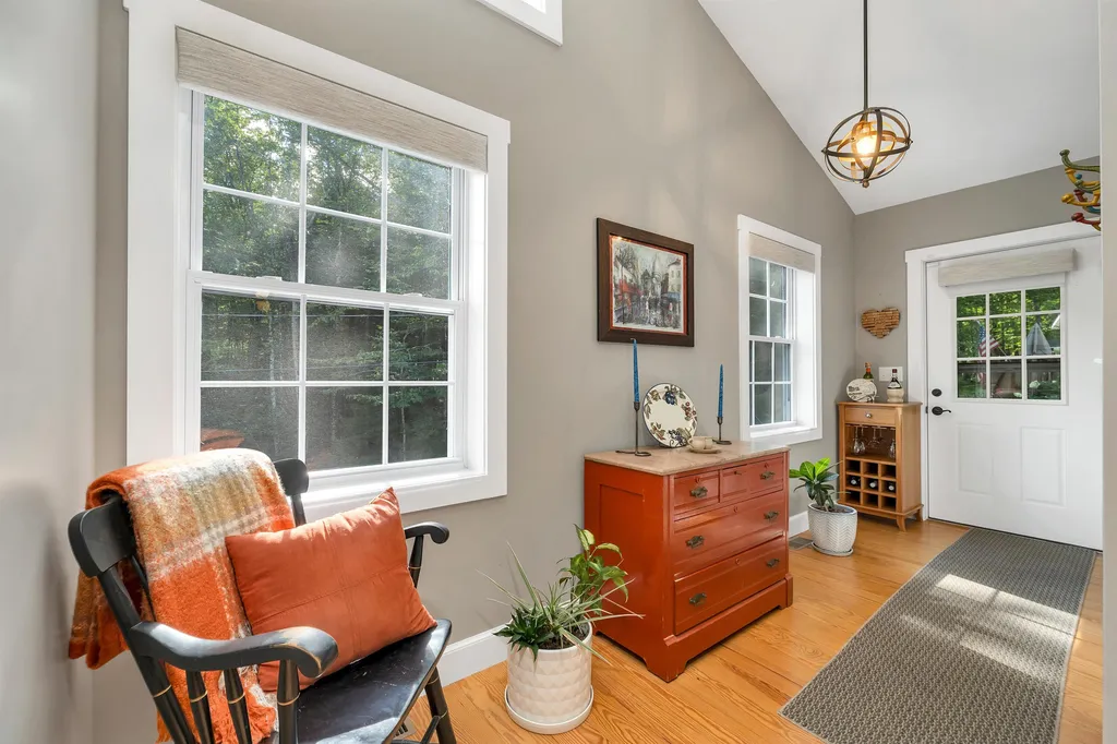 6 Follansbee Road Alexandria NH 03222